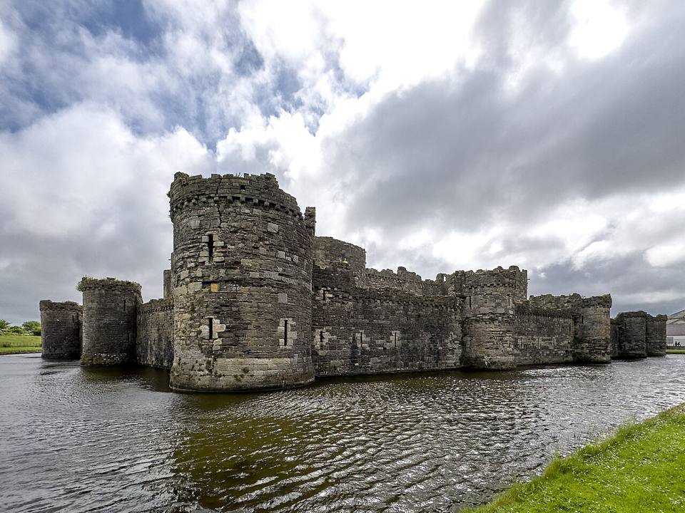 Beaumaris Castle, north-west corner of the outer curtain wall tower